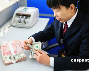 银行业务流程优化对客户等待时间有何影响？