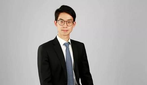 如何评估中原期货期权业务？该业务的软件有哪些特点？