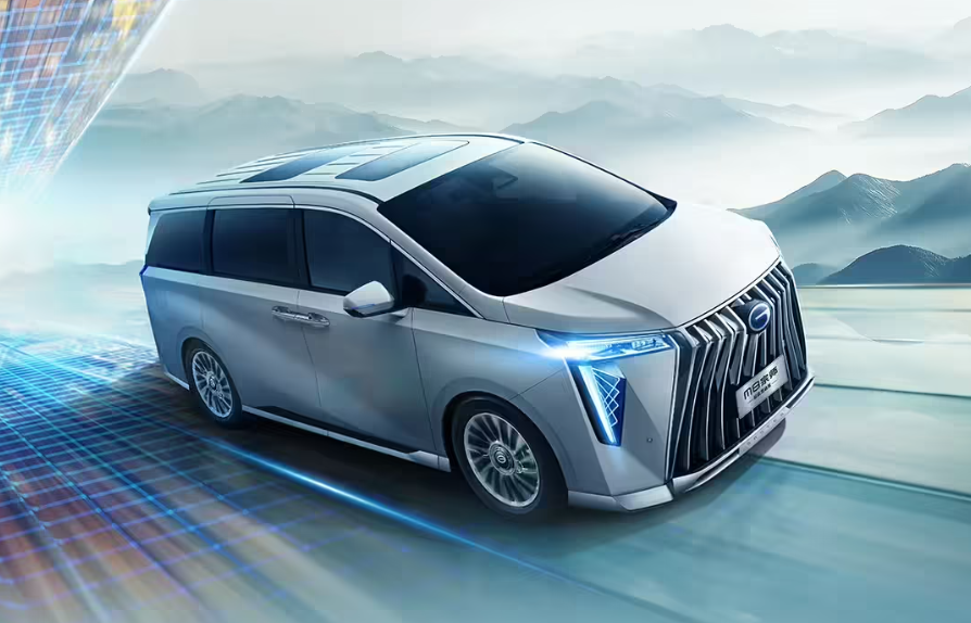 广汽传祺 M8 家族第 45 万台量产车 7 月 9 日下线，鸿蒙版